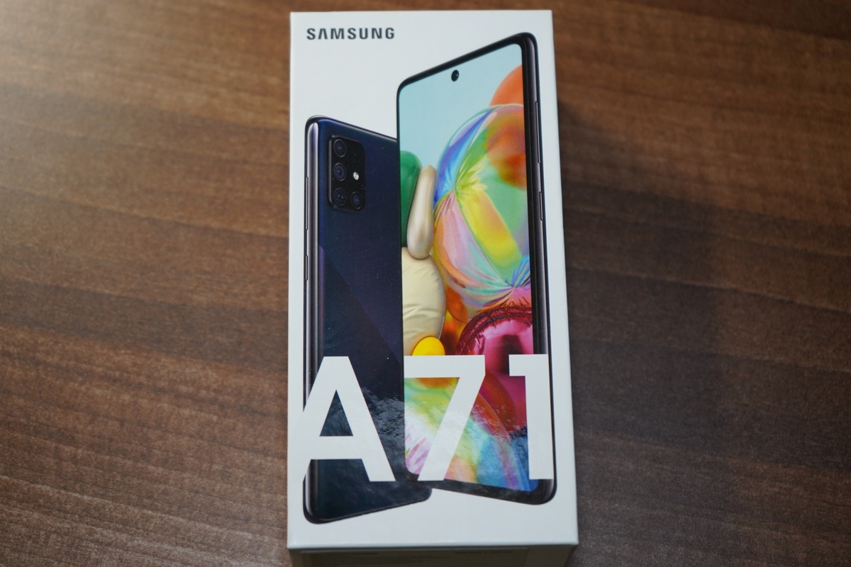 Смартфон Samsung A71