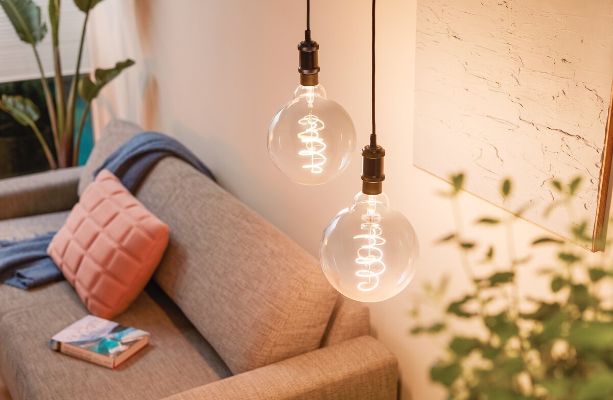 Новое «умное» освещение WiZ для создания дома уникальной атмосферы | Tostr  | Дзен