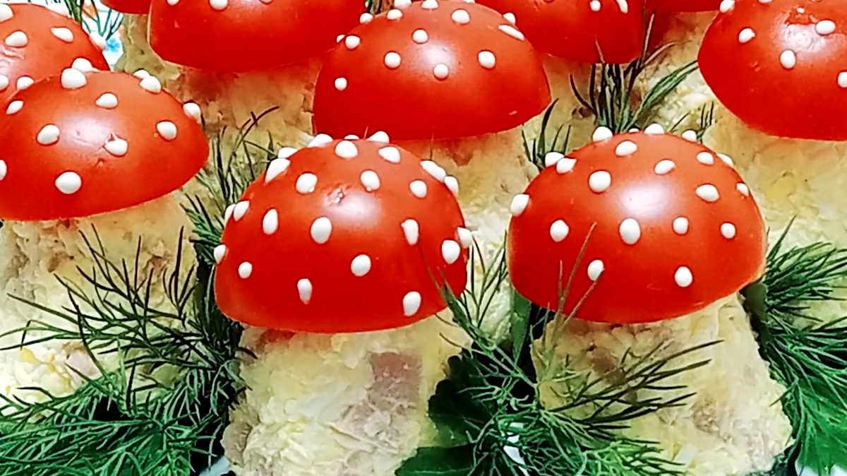 Яркая и ВКУСНАЯ закуска на праздник - "Грибы Мухоморы"