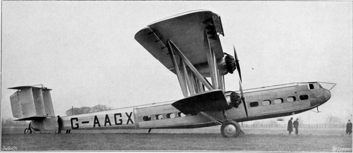 Первый построенный Handley Page H.P.42 с бортовым номером G-AAGX. 1930 год. Фото: Public domain