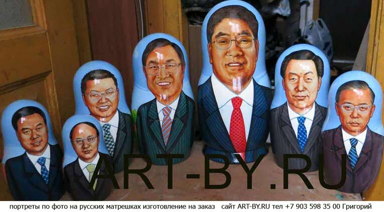 китайские директора нашего нового экономического союзника, с американцами близкой дружбы не сложилось,  и как известно от любви до ненависти всего шаг, теперь мне все реде и реже заказывают портреты американских друзей и я все чаще и чаще рисую портреты на матрешках именно китайских товарищей