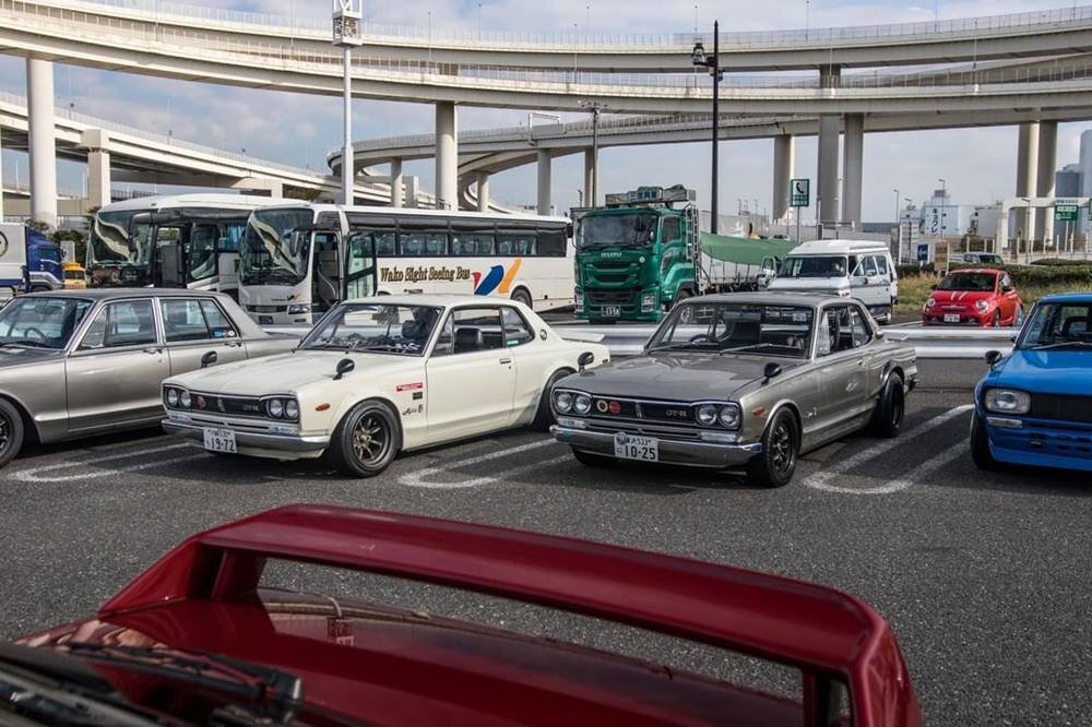 Старые авто из японии. Легендарные японские автомобили. Автокультура Японии. Русские автомобили в Японии. Русские машины в Японии.