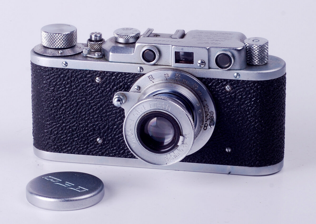 Фотоаппарат ФЭД, копия Leica.