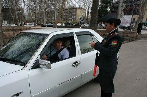 Не оформляйте гражданство РФ!inostranec.ru Гуландом Гафурова. Фото Тилава Расул-заде