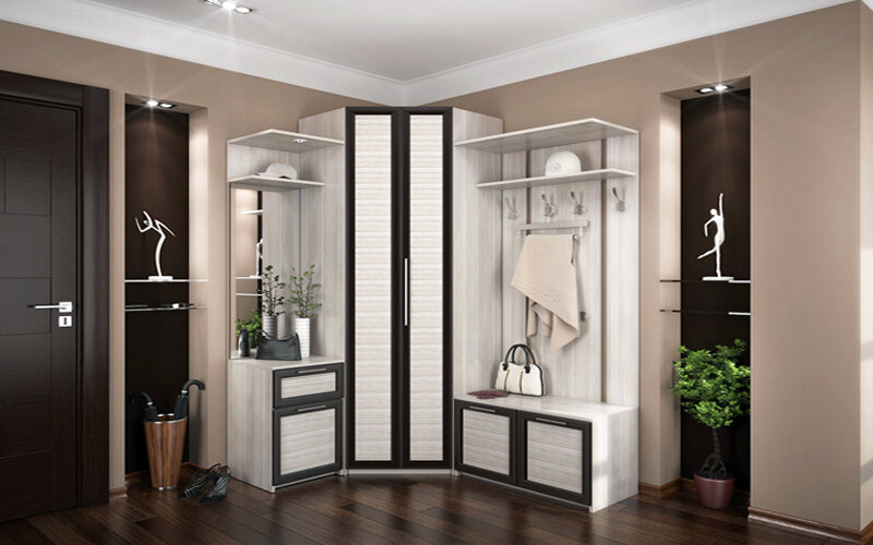 1 - угловой шкаф в интерьере прихожей, 2 - угловой шкаф в интерьере гостиной (смотрите галерею)