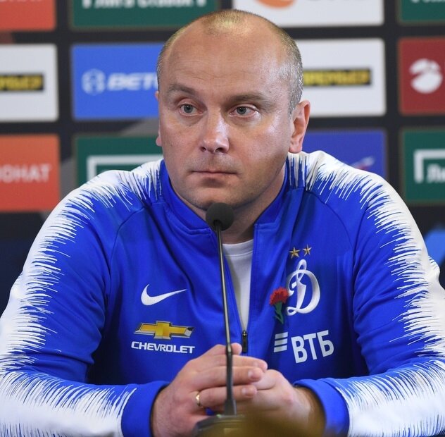 Дмитрий Хохлов главный тренер ФК Динамо Москва