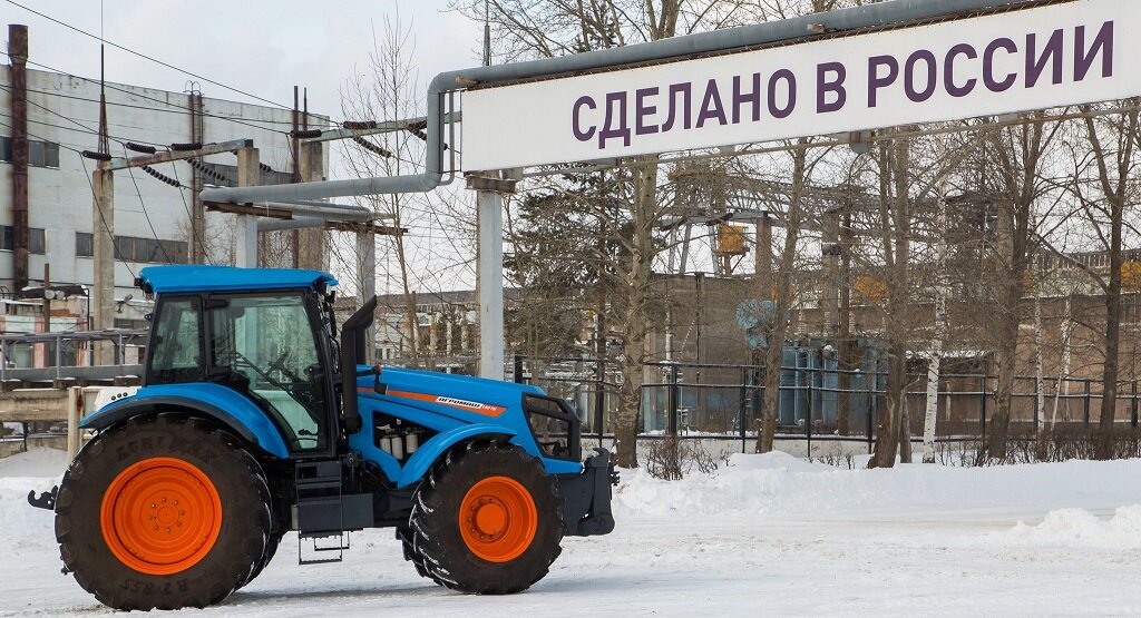 Агромаш-180ТК на заводе в Чебоксарах