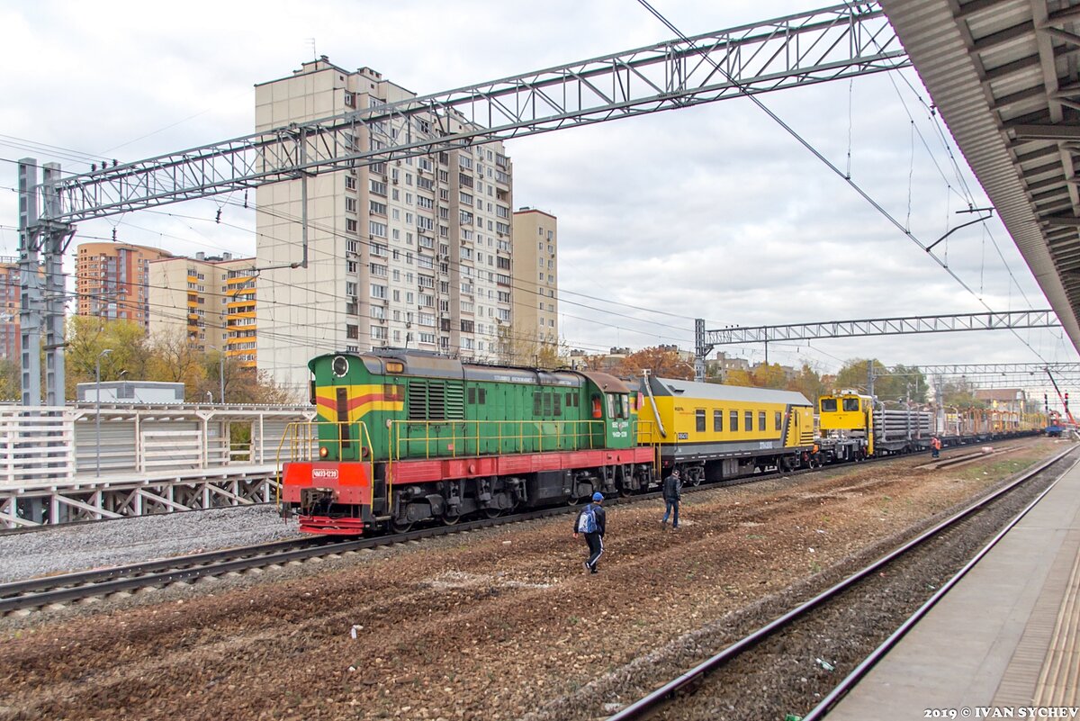 Реутова железнодорожный. ЖД станция Реутово. Платформа Реутово. Станция Реутово новая платформа. Станция Реутово 2020.