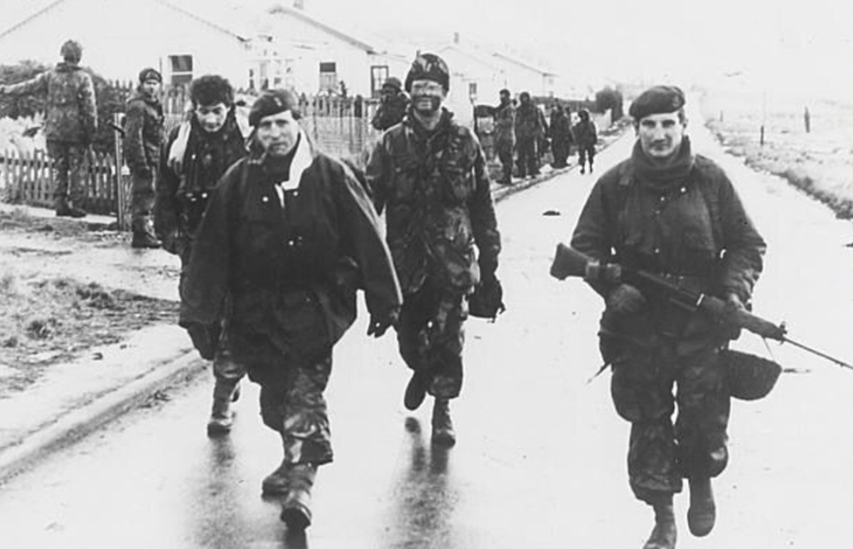 Бригадный генерал Джулиан Томпсон (Julian Thompson).