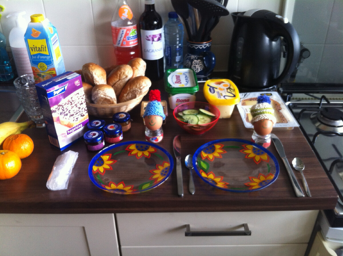 Завтрак от милейшей Анны - студентки, в квартире которой мы жили несколько дней.