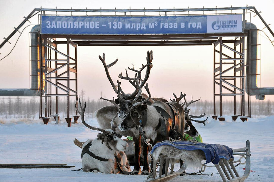 Развитие Арктики во многом зависит от крупных ресурсных проектов. Там, где они реализуются, территории оживают, в них вливаются инвестиции. Так происходит на Ямале, например. Фото: Александр Миридонов/Коммерсантъ