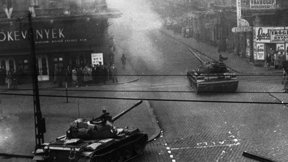 Будапешт 1956 год. Фото  с http://luxfon.com