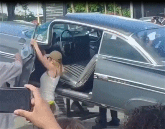 лоурайдерша