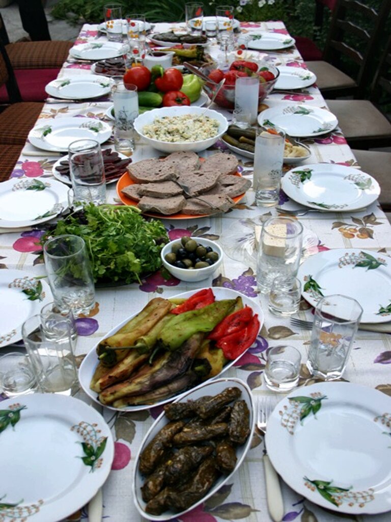 Картинки армянское застолье