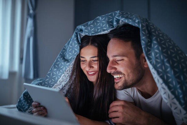 Ебля нескольких пар смотреть порно онлайн или скачать