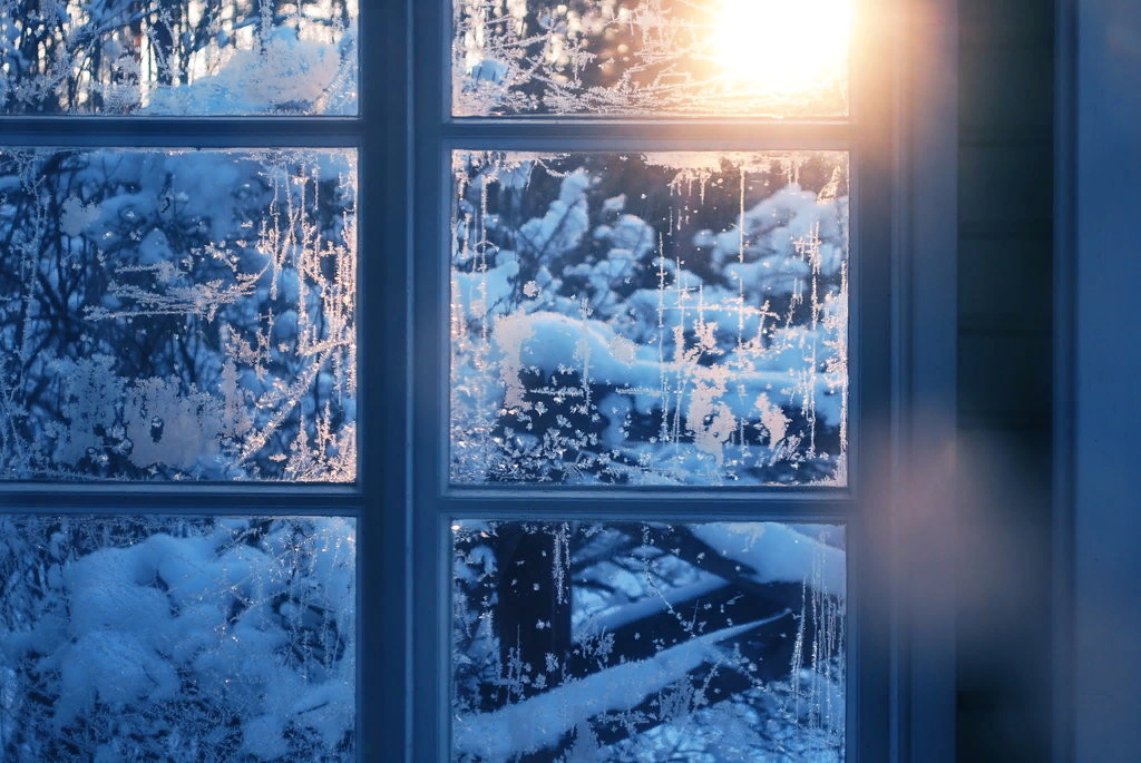 Почему зимой запрно мыть окна снаружи? | Клининг лайф | Дзен