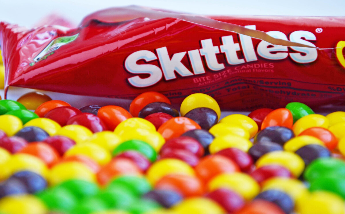 Конфеты Skittles токсичны