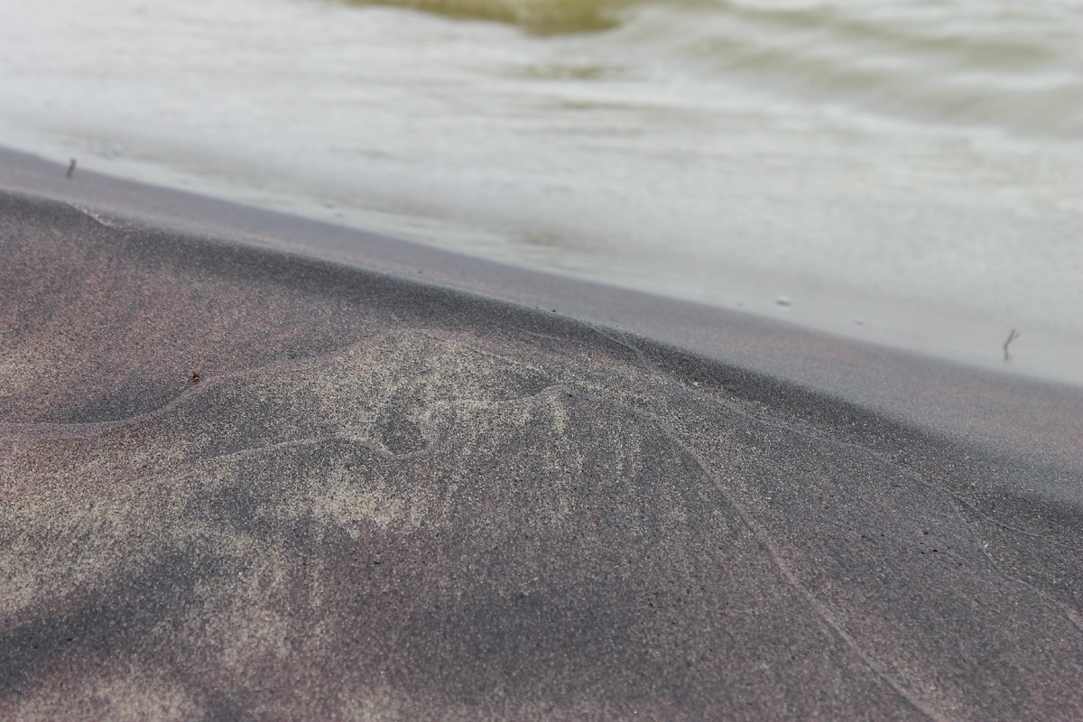 Песок Куршского  залива