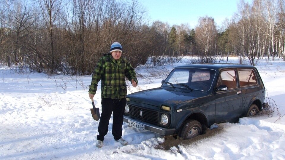 Нива 2121 на разварках