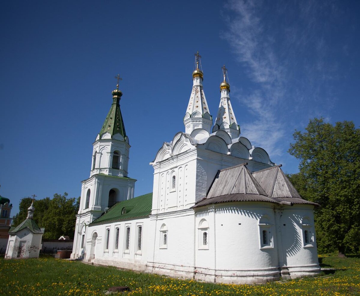 храм в шатровом стиле