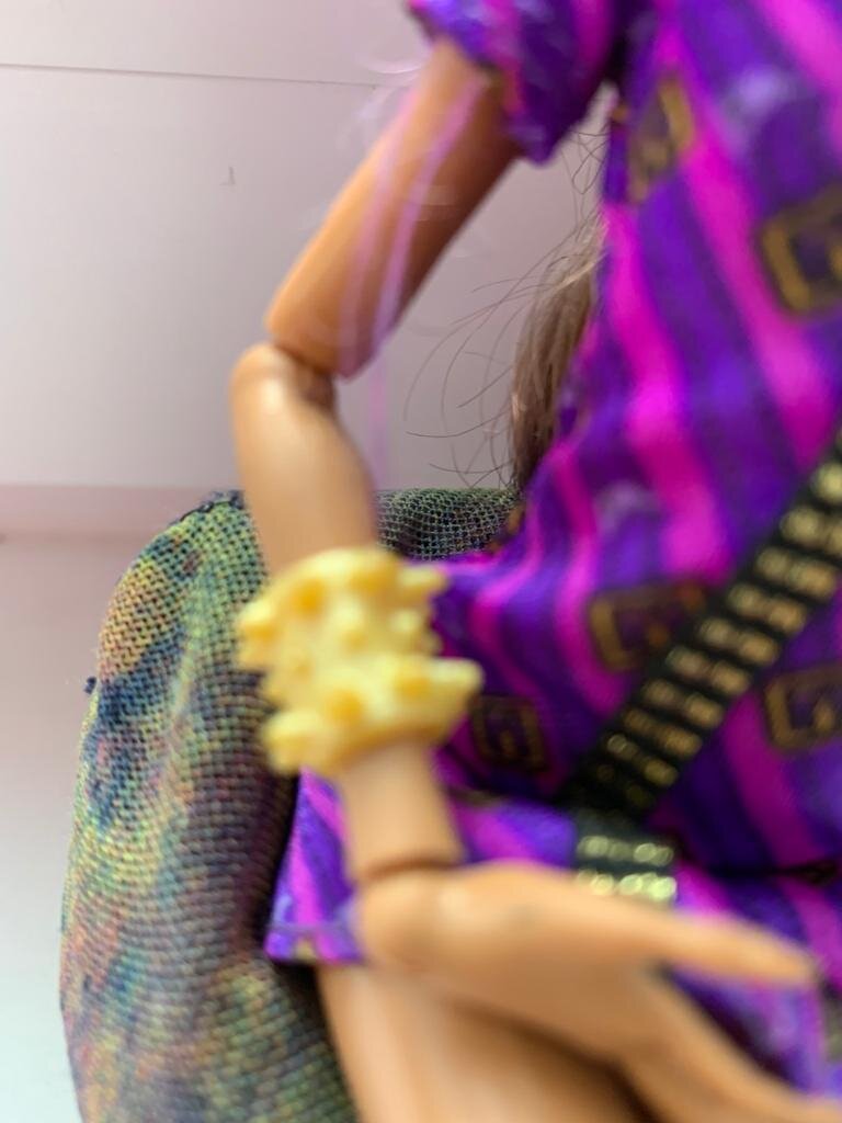 Браслет. Телефон никак не хотел фокусироваться 