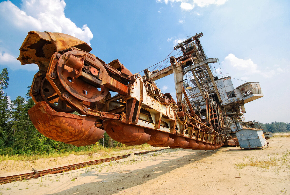 Заброшенный абзетцер в Подмосковье