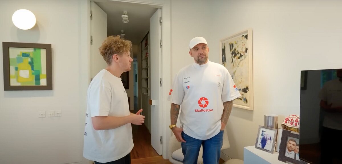    Скриншот: YouTube-шоу «Вписка»