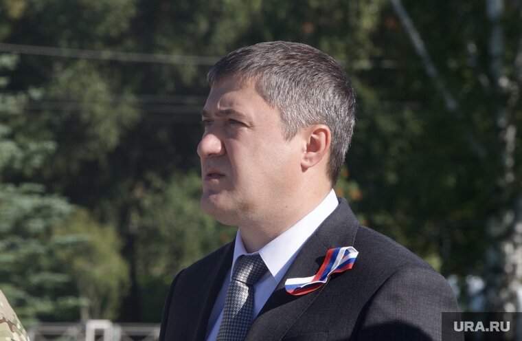    Дмитрий Махонин высоко оценил вклад Виктора Баранова в развитие Прикамья