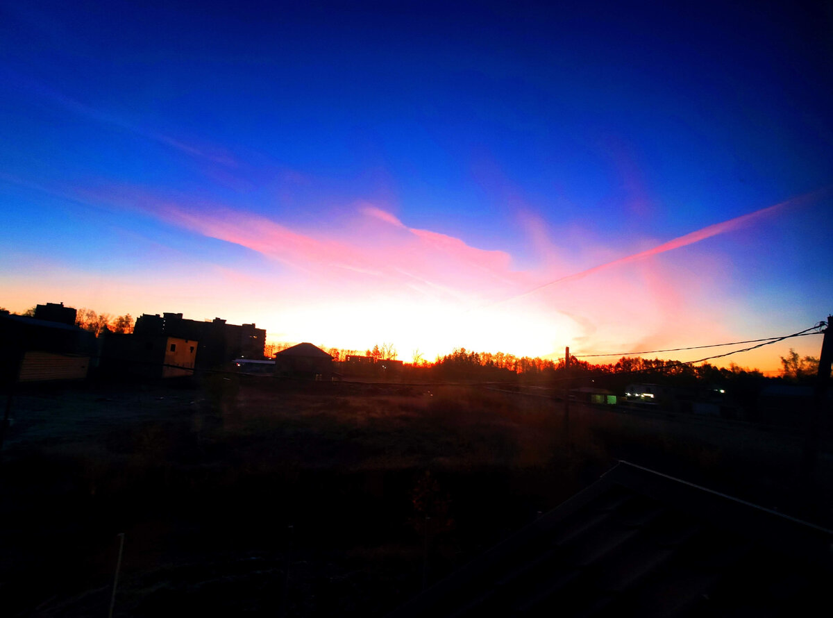 Если заспаться, то можно пропустить такую красоту на восходе 