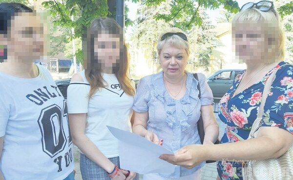 В Курске медсёстры требуют с главврача премии, пока тот борется с больничной “кредиторкой”