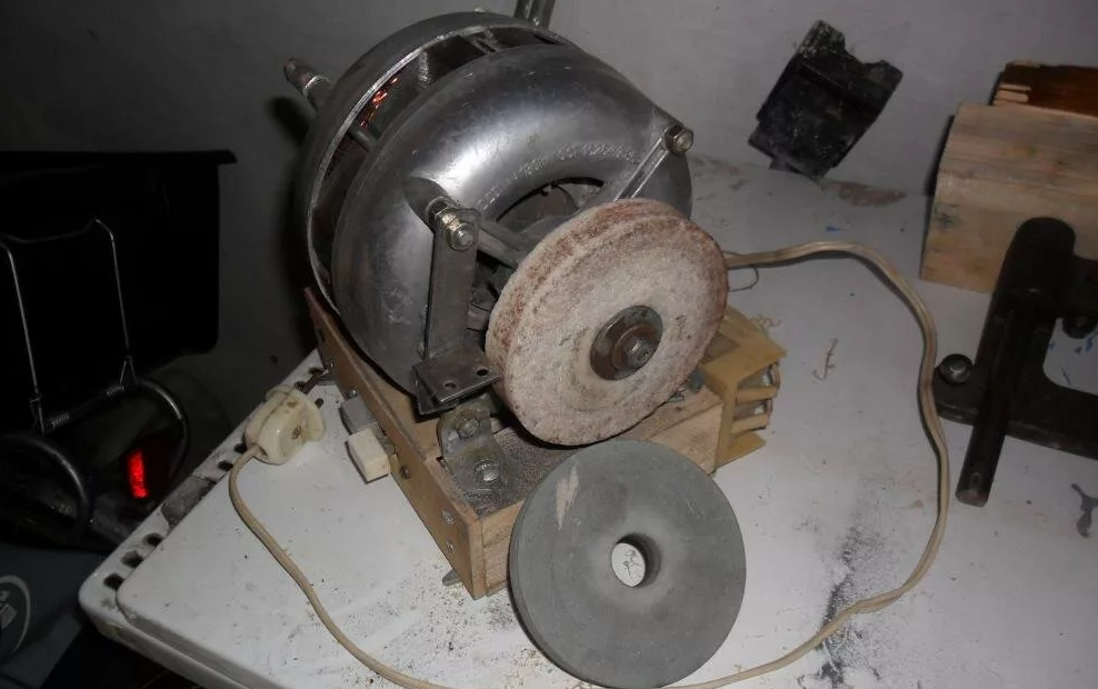 Как сделать точильный станок из двигателя от стиральной машины