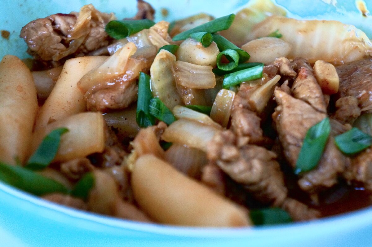 Рисовые брусочки так приятно жевать, как тянучку))