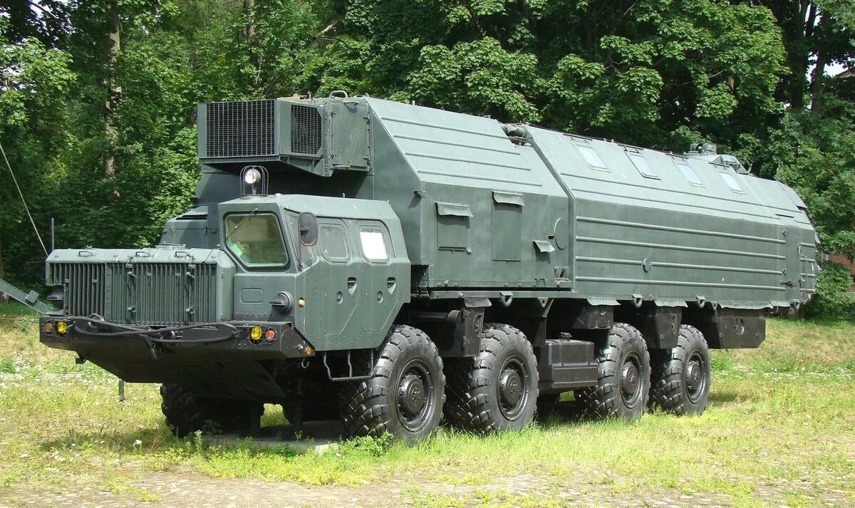 МАЗ 543. Зверь, а не агрегат.