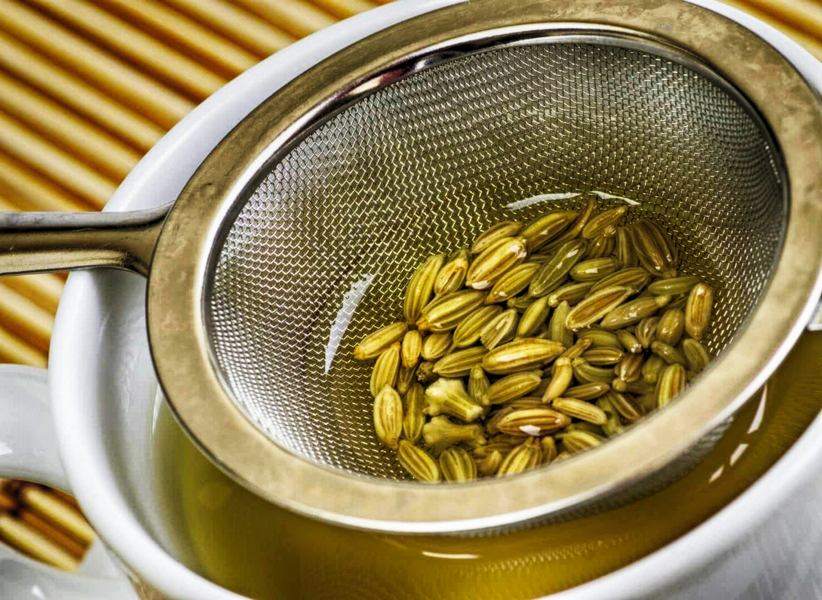 Рецепт настойки, которая поможет избавиться от вздутия в животе раз и навсегда. 