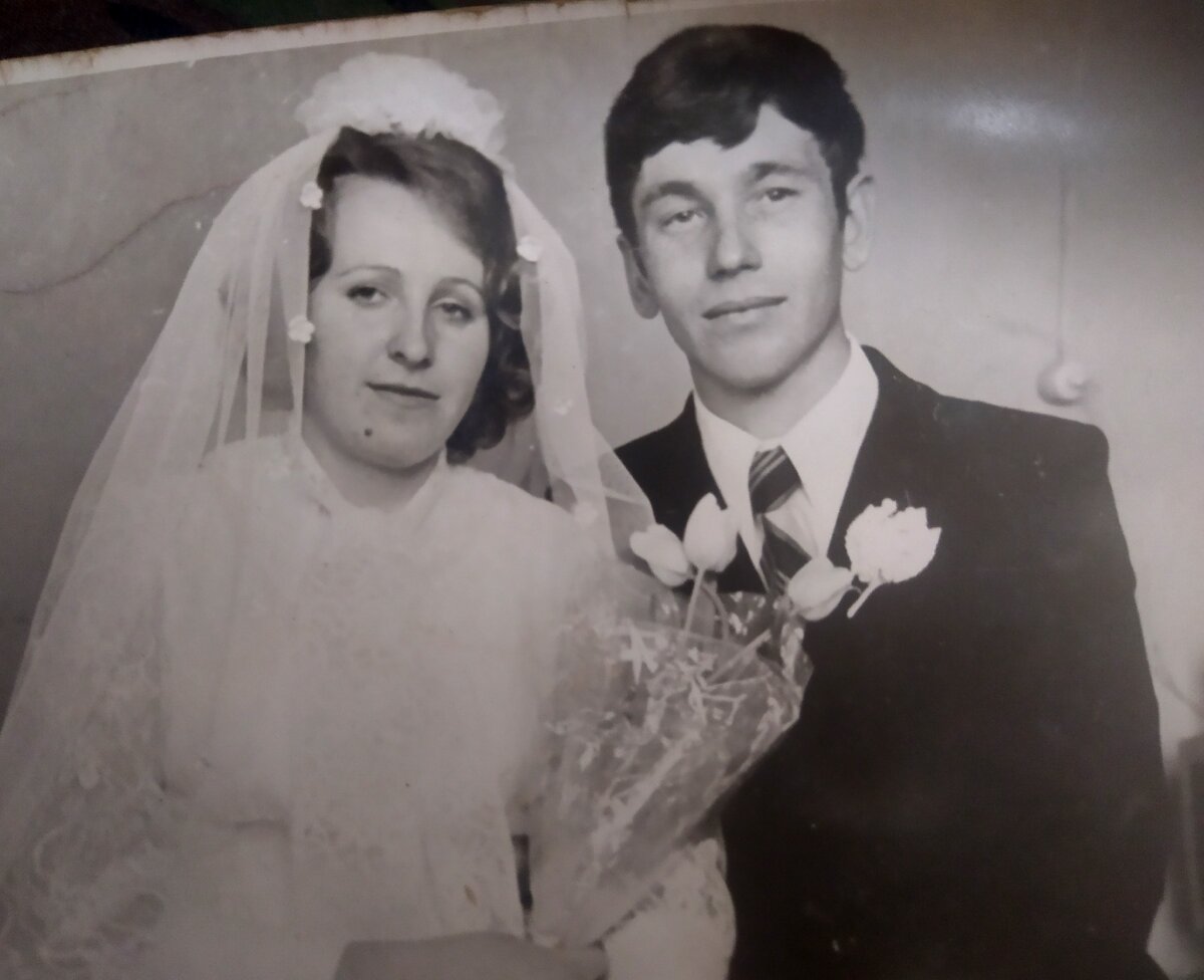 И снова кружева - кружева...