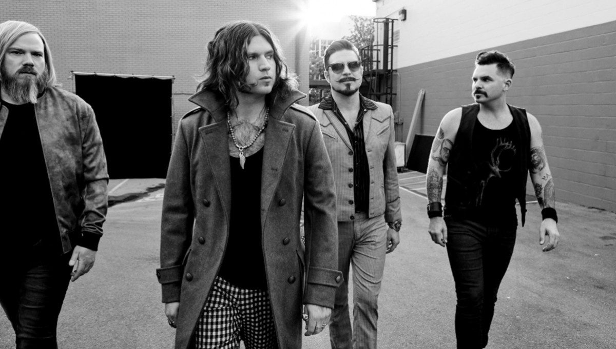 Группа Rival Sons из США