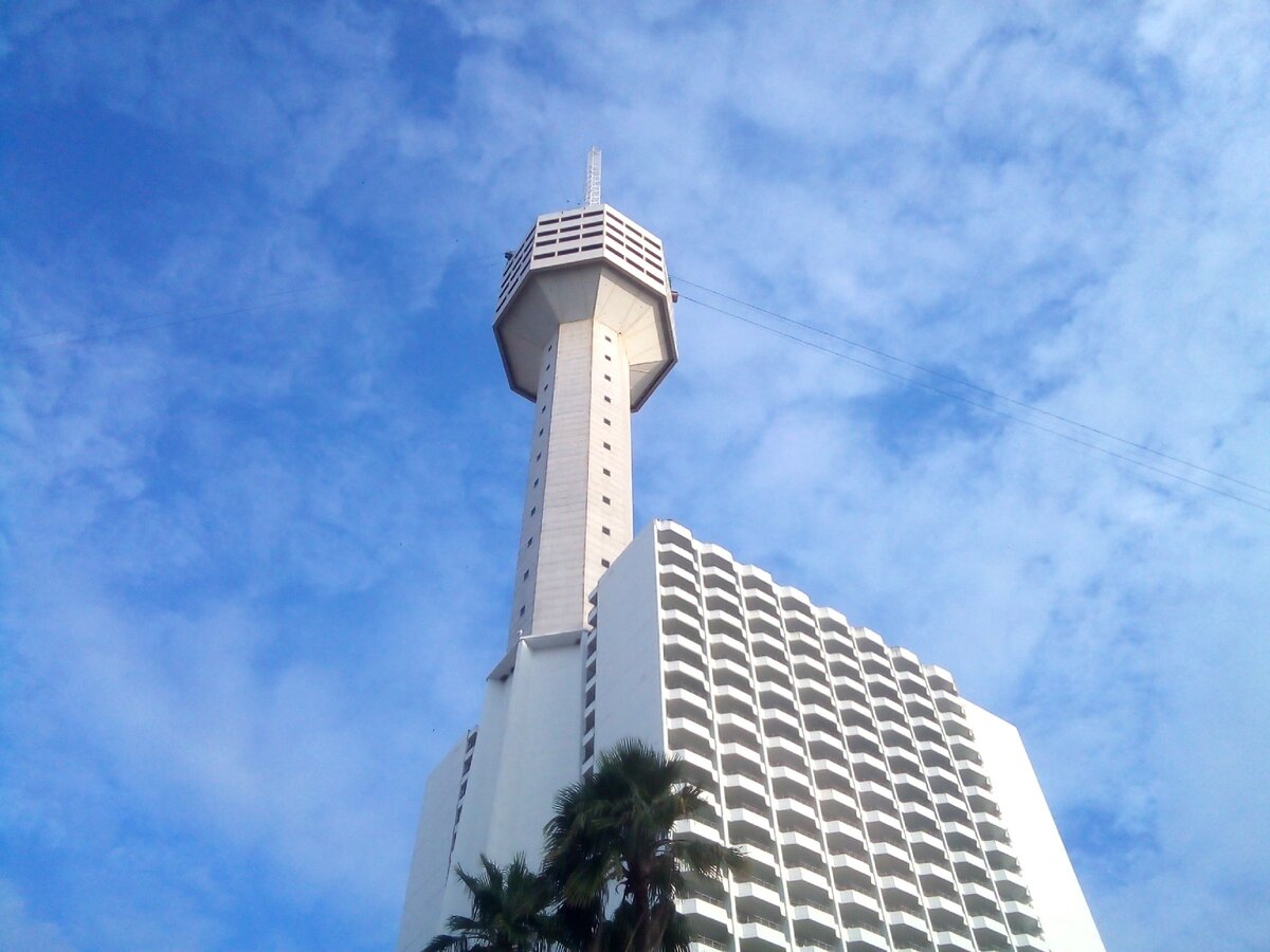 Pattaya park. Паттайя парк. Паттайя парк Тауэр. Отель в Паттайе с башней. Паттайя парк отель.