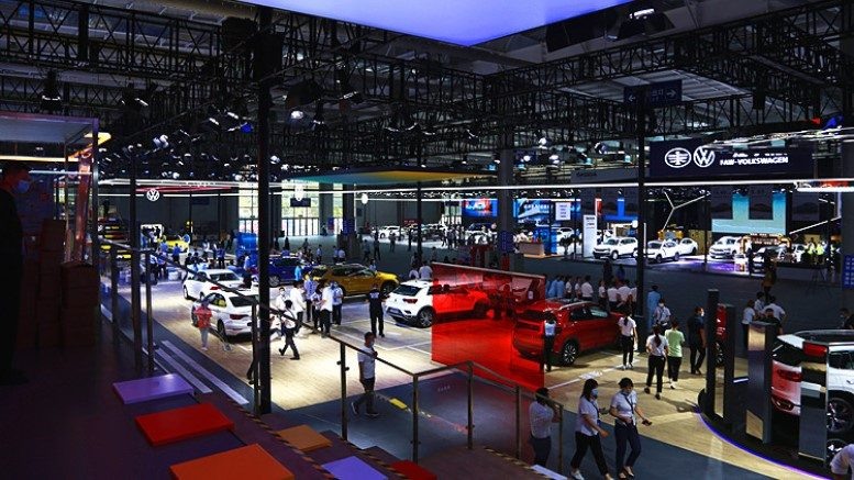 На фото: один из павильонов Чанчуньского автосалона в 2020 году.
