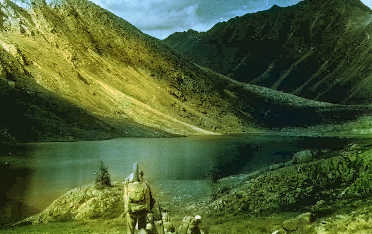 Озеро в Верховьях Арлык-Гола