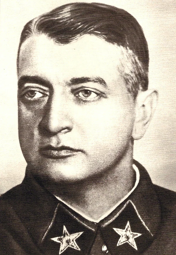 Тухачевский 1937. Тухачевский портрет. Маршал тухачевский. Маршал тухачевский. Маршал тухачевский.