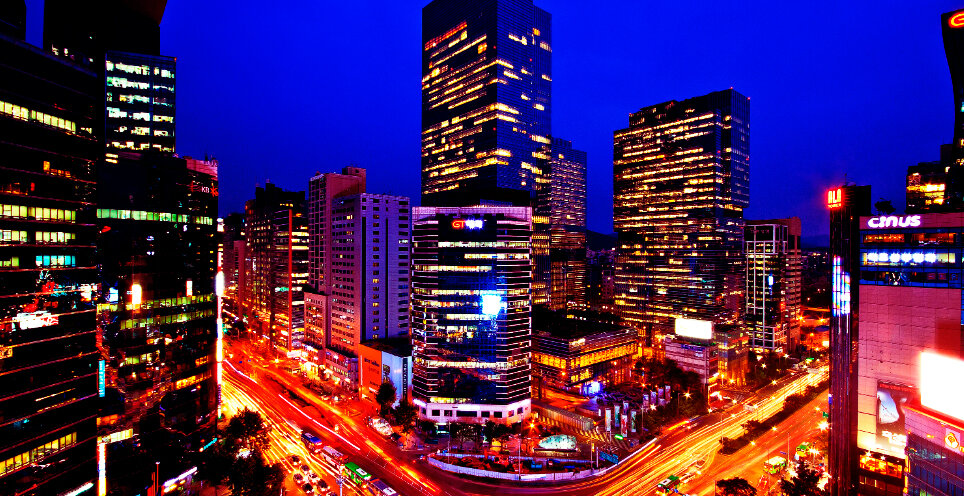 Современный Сеул. (Это и другие фото взяты со свободных источников Интернета).