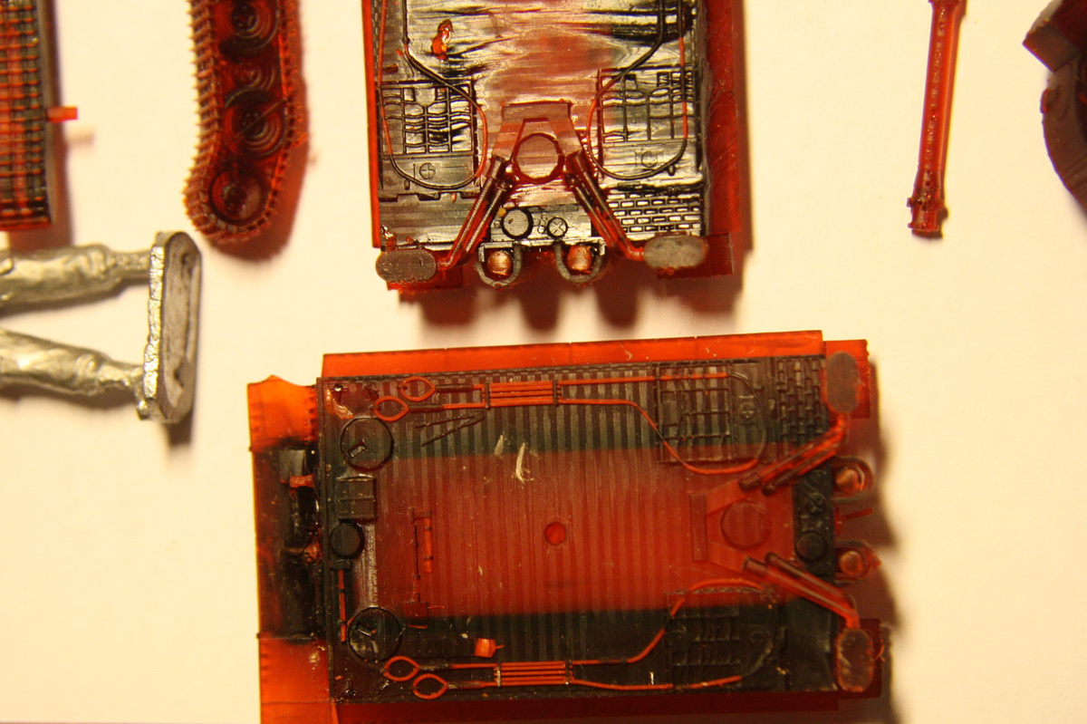 Модель танка отпечатанная на 3D принтере. Фото из архива автора