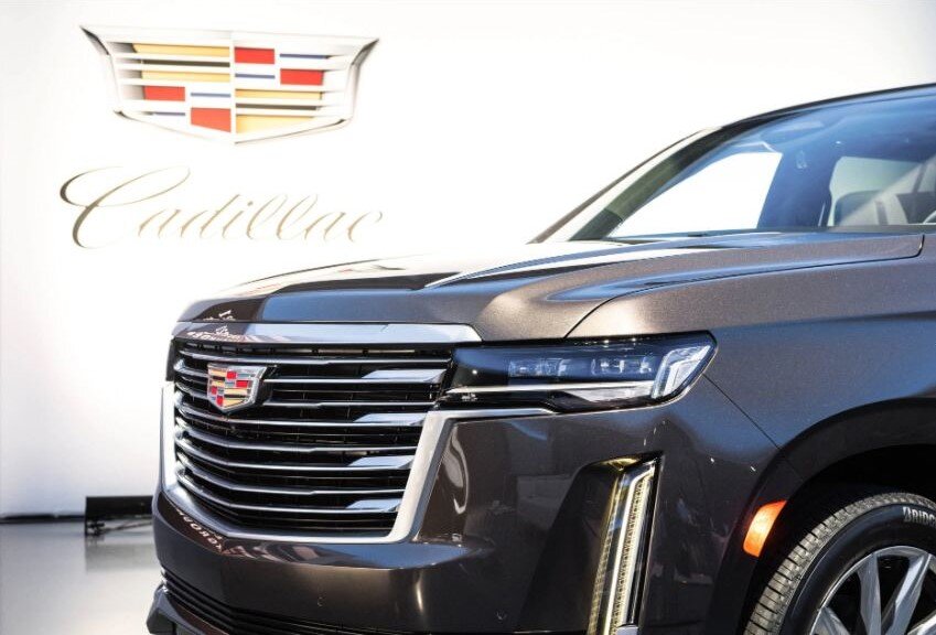 Cadillac Escalade 2021 пятое поколение