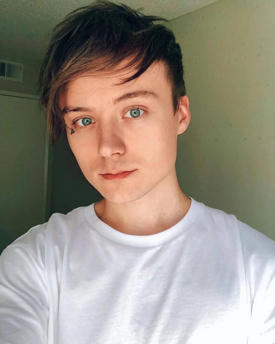 Ивангай и его татуировка.