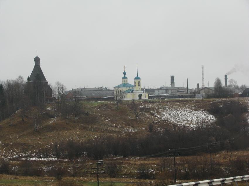 Погода вельск архангельская на 10 дней. Лявля Архангельск река склон.