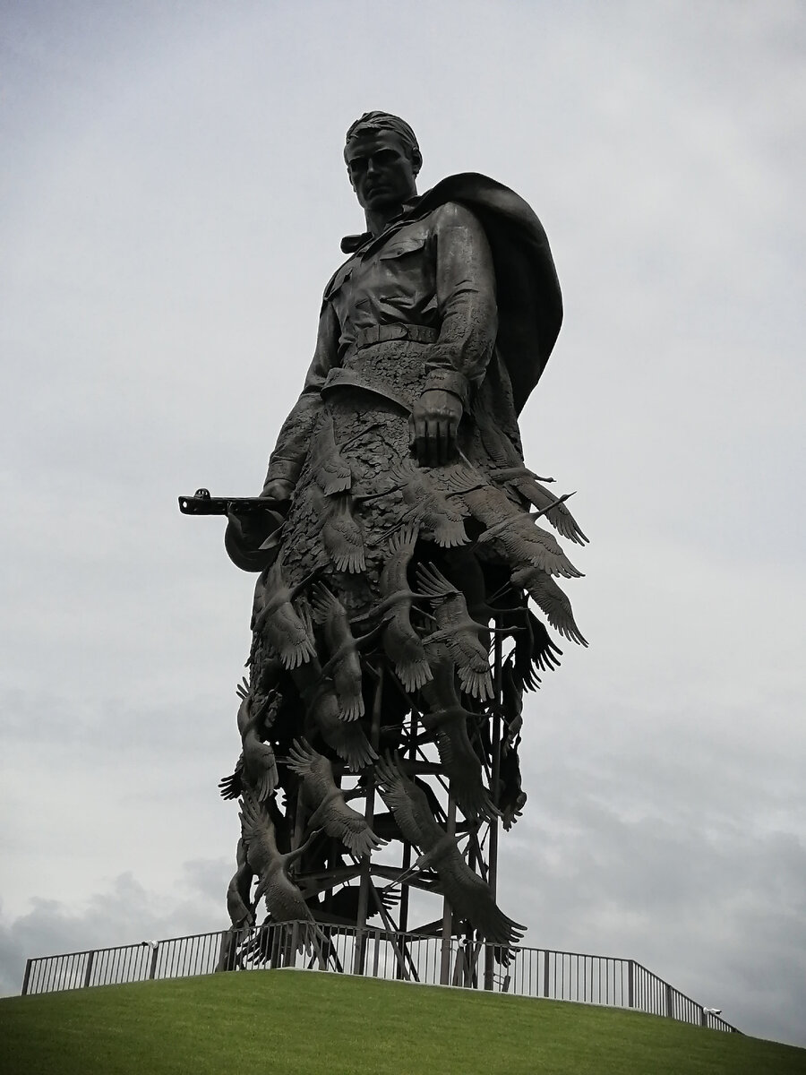 Ржевский Мемориал Советскому Солдату