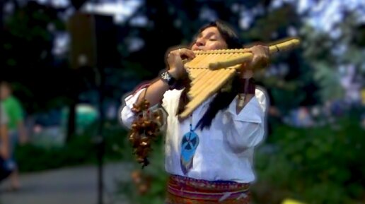 Слушаешь такое, эмоции до слёз, это не музыка, это волшебство! Сolors of the rainbow ~ Ecuador Spirit