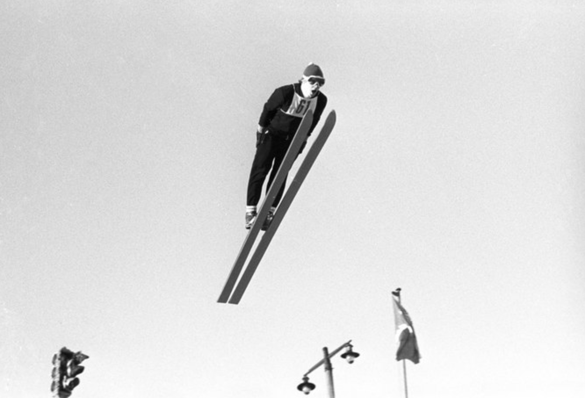 На старте Владимир Белоусов