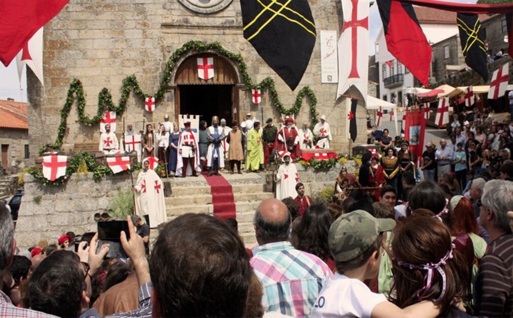 Good friday праздник. Великая пятница в Великобритании. Good Friday праздник в Британии. Good Friday (страстная пятница) в Великобритании. Католическая страстная пятница в Великобритании.