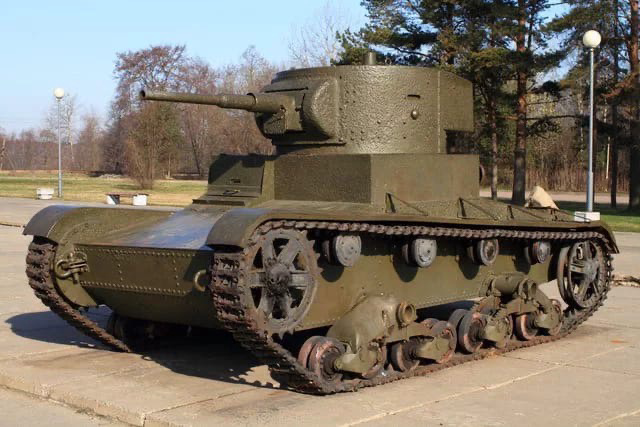 Т 26 кг. Танк т-26. Танка т 26. Т-26 средний танк. Танк т-26 фото.
